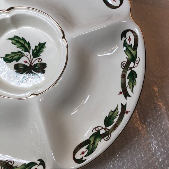 Royal Limited Holly Holiday divided serving platter - NWT - Picture 7 of 11
